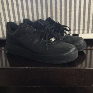 Af1 all black